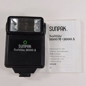 Vintage SUNPAK Camera Flash Softlite 1600M - 1600A Working